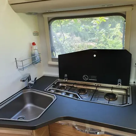 Camping-car Dans Les Bois خيمة فخمة